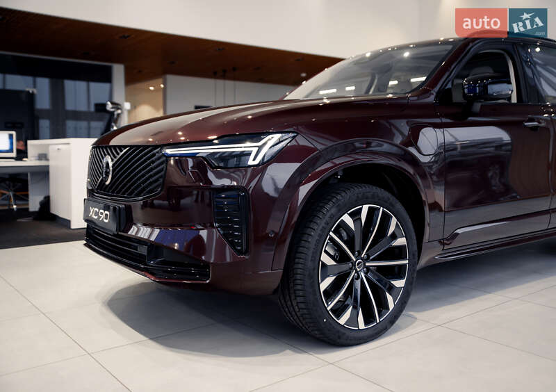 Внедорожник / Кроссовер Volvo XC90 2025 в Харькове