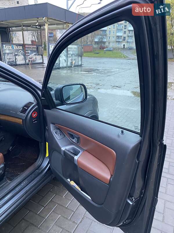 Внедорожник / Кроссовер Volvo XC90 2007 в Луцке
