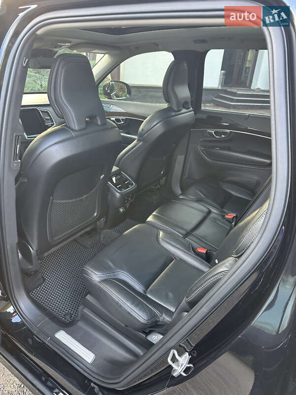 Внедорожник / Кроссовер Volvo XC90 2018 в Новомосковске