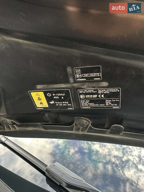 Внедорожник / Кроссовер Volvo XC90 2018 в Новомосковске