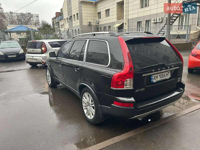Позашляховик / Кросовер Volvo XC90 2010 в Харкові
