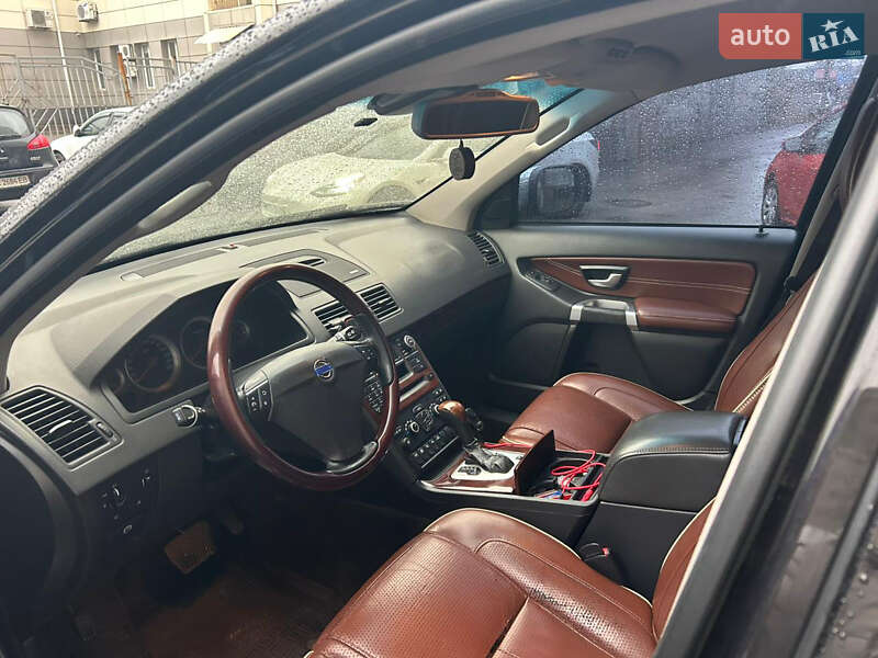 Позашляховик / Кросовер Volvo XC90 2010 в Харкові