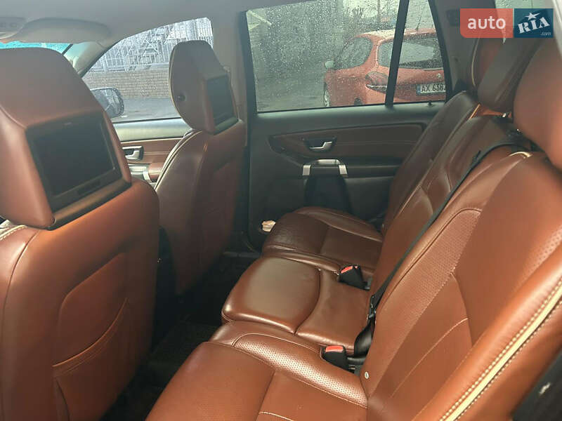 Позашляховик / Кросовер Volvo XC90 2010 в Харкові