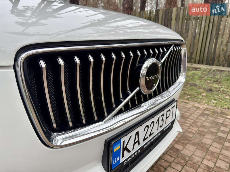 Внедорожник / Кроссовер Volvo XC90 2020 в Киеве фото 73 Внедорожник / Кроссовер Volvo XC90 2020 в Киеве