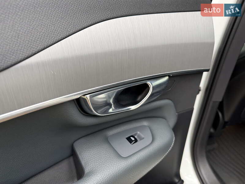 Внедорожник / Кроссовер Volvo XC90 2020 в Киеве фото 120 Внедорожник / Кроссовер Volvo XC90 2020 в Киеве