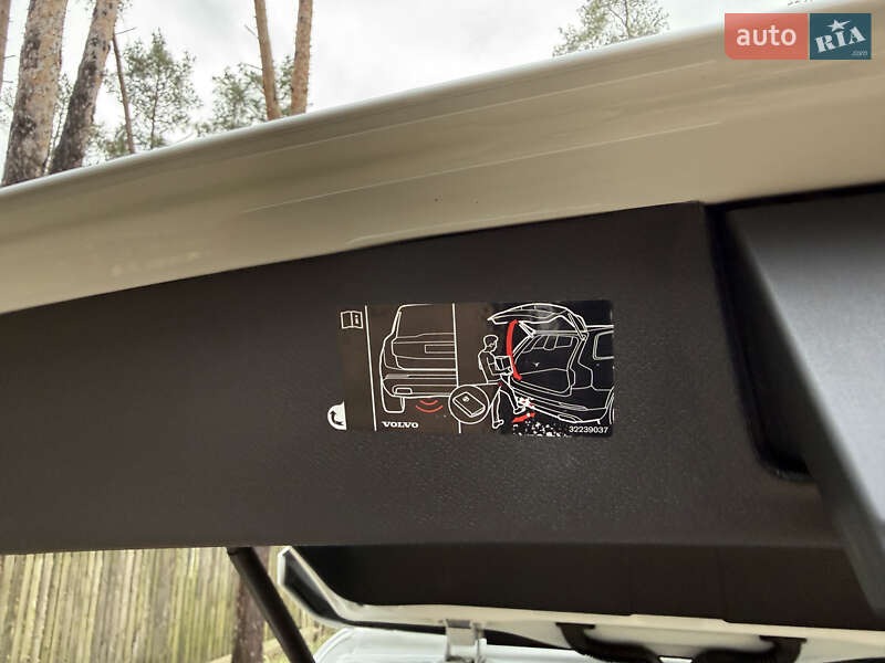 Внедорожник / Кроссовер Volvo XC90 2020 в Киеве фото 137 Внедорожник / Кроссовер Volvo XC90 2020 в Киеве