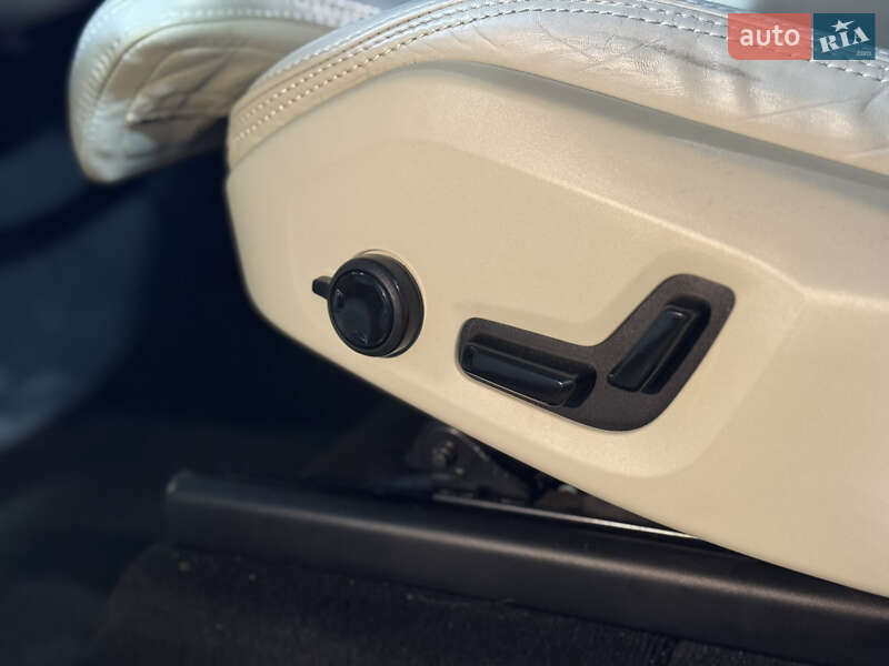 Внедорожник / Кроссовер Volvo XC90 2019 в Львове