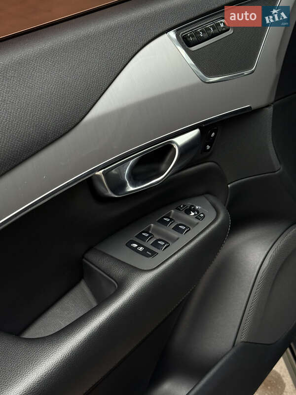 Позашляховик / Кросовер Volvo XC90 2021 в Новояворівську