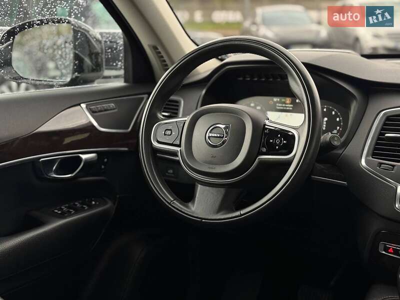 Позашляховик / Кросовер Volvo XC90 2015 в Рівному