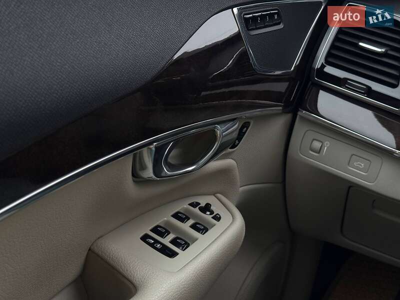 Позашляховик / Кросовер Volvo XC90 2016 в Рівному