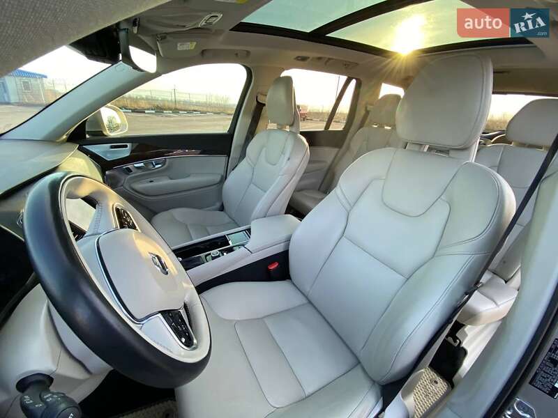 Позашляховик / Кросовер Volvo XC90 2016 в Рівному