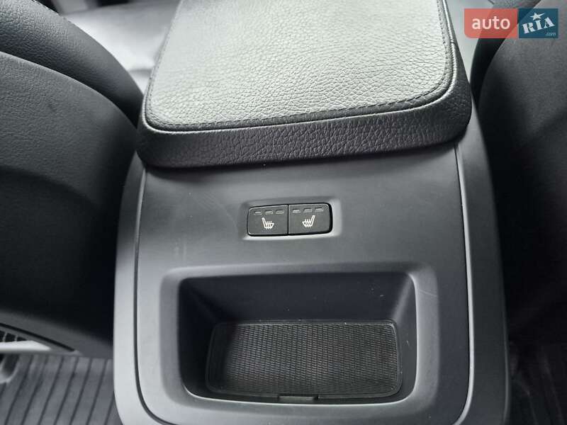 Внедорожник / Кроссовер Volvo XC90 2017 в Владимире