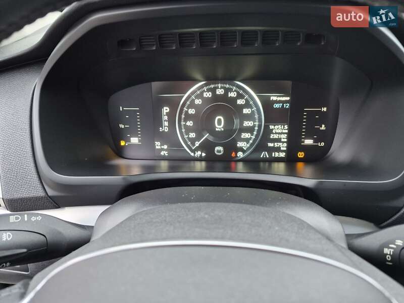 Внедорожник / Кроссовер Volvo XC90 2017 в Владимире