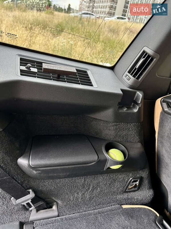 Позашляховик / Кросовер Volvo XC90 2015 в Києві