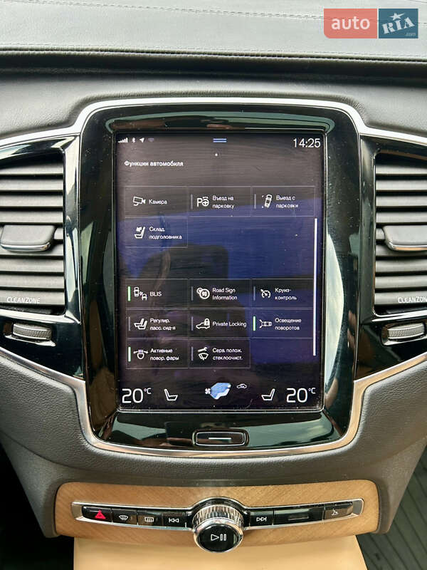 Позашляховик / Кросовер Volvo XC90 2015 в Києві