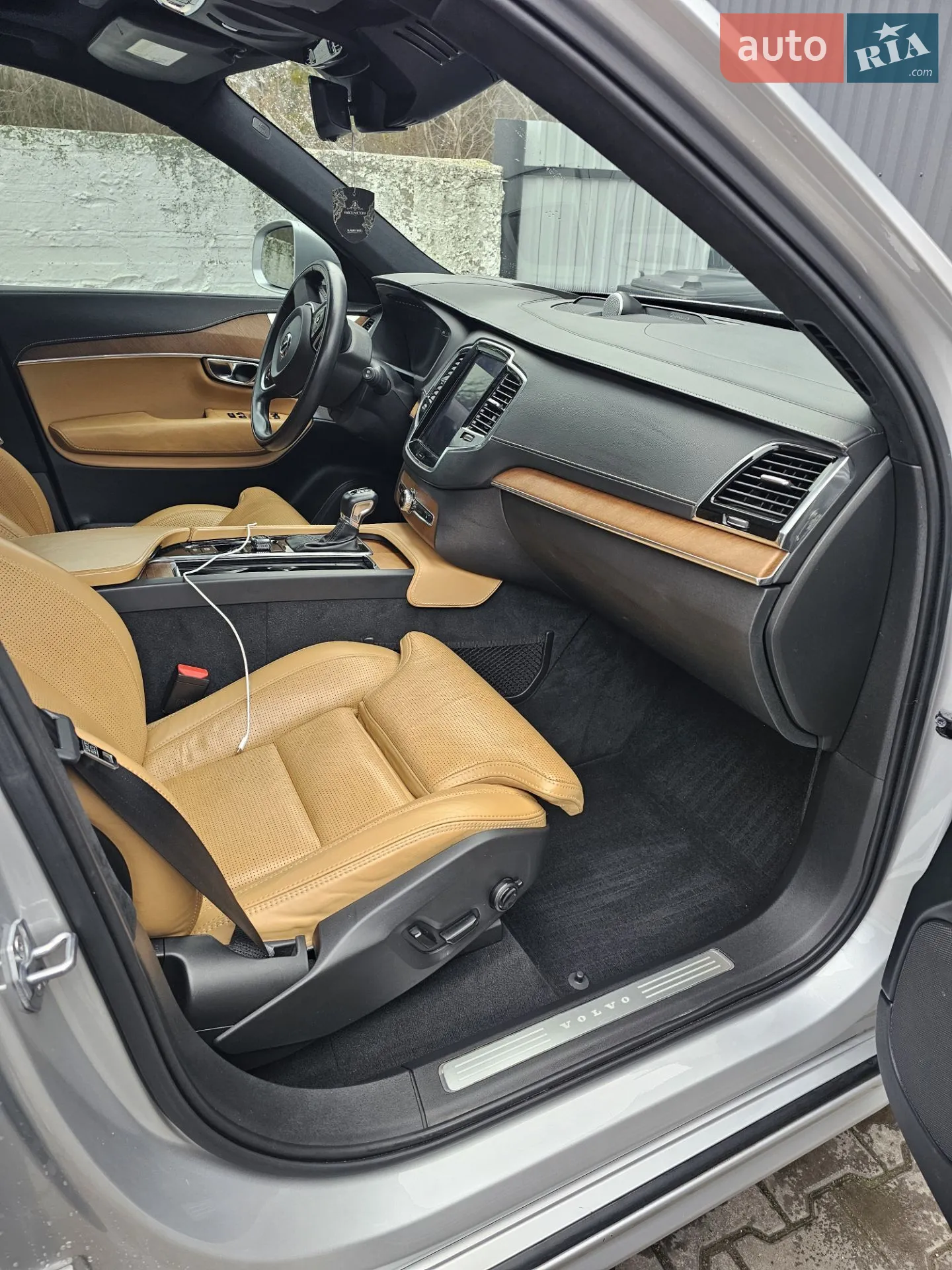 2019 Volvo XC90 - мініатюра 9