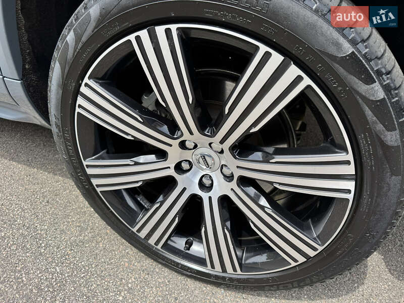 Позашляховик / Кросовер Volvo XC90 2022 в Києві фото 13 Позашляховик / Кросовер Volvo XC90 2022 в Києві