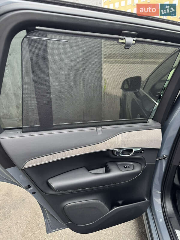 Позашляховик / Кросовер Volvo XC90 2022 в Києві фото 28 Позашляховик / Кросовер Volvo XC90 2022 в Києві
