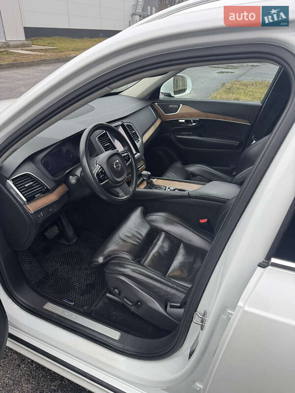 Внедорожник / Кроссовер Volvo XC90 2015 в Виннице фото 9 Внедорожник / Кроссовер Volvo XC90 2015 в Виннице