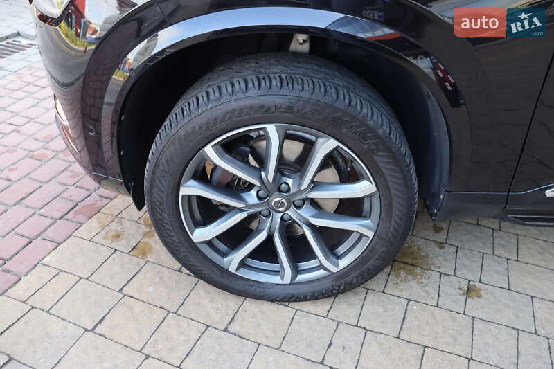 Внедорожник / Кроссовер Volvo XC90 2017 в Львове