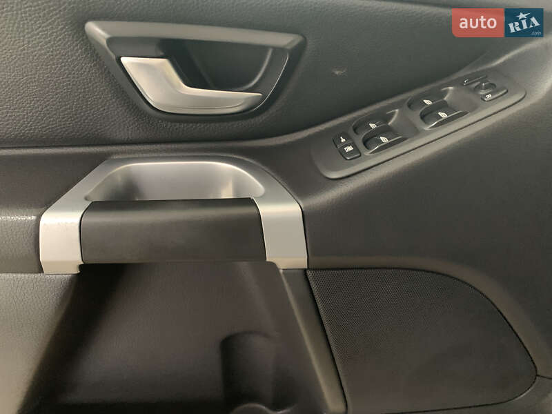 Внедорожник / Кроссовер Volvo XC90 2011 в Ровно