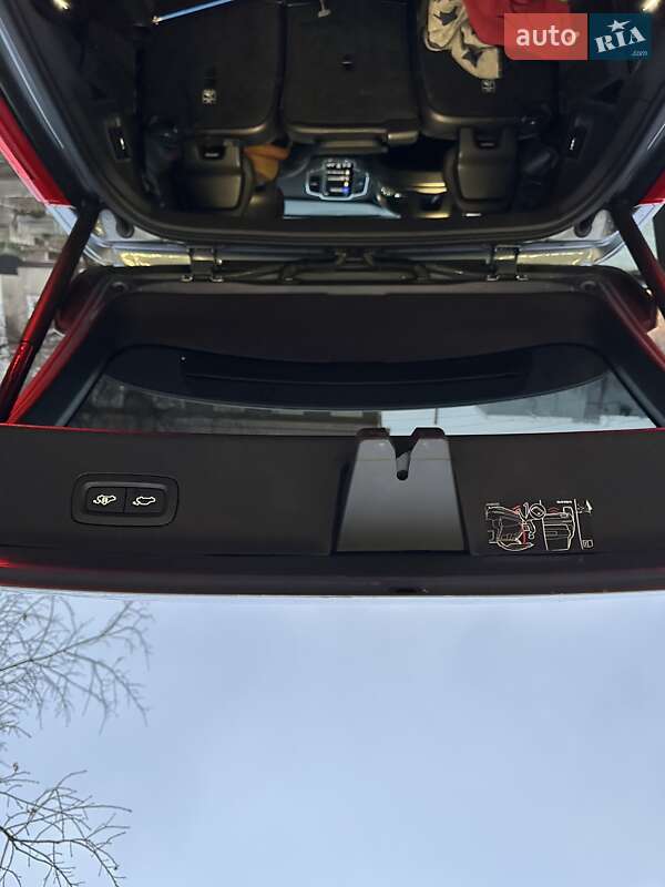 Позашляховик / Кросовер Volvo XC90 2019 в Києві