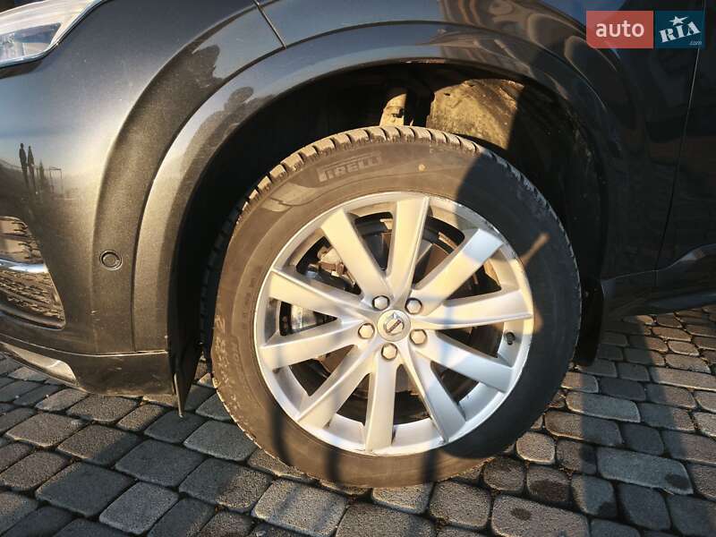 Внедорожник / Кроссовер Volvo XC90 2016 в Межгорье