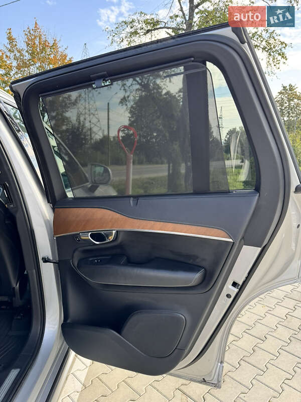 Позашляховик / Кросовер Volvo XC90 2019 в Старому Самборі