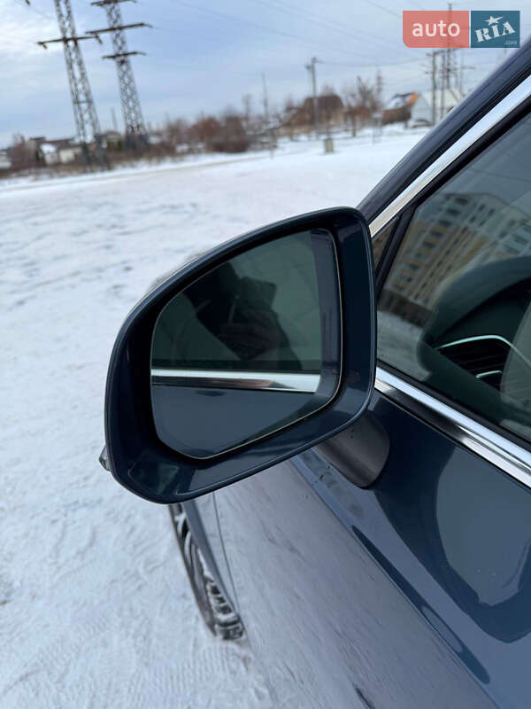 Позашляховик / Кросовер Volvo XC90 2024 в Бучі