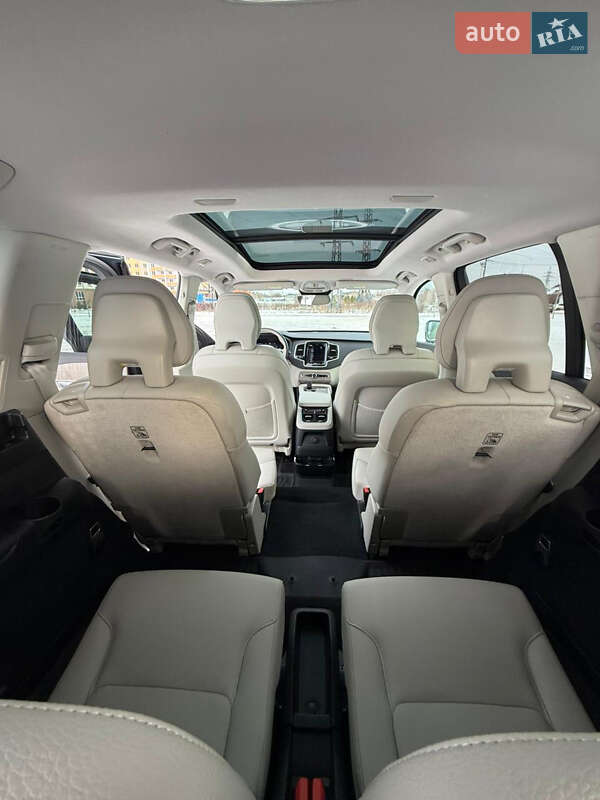 Позашляховик / Кросовер Volvo XC90 2024 в Бучі