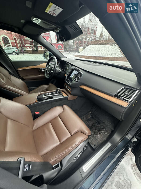 Позашляховик / Кросовер Volvo XC90 2020 в Дніпрі фото 21 Позашляховик / Кросовер Volvo XC90 2020 в Дніпрі