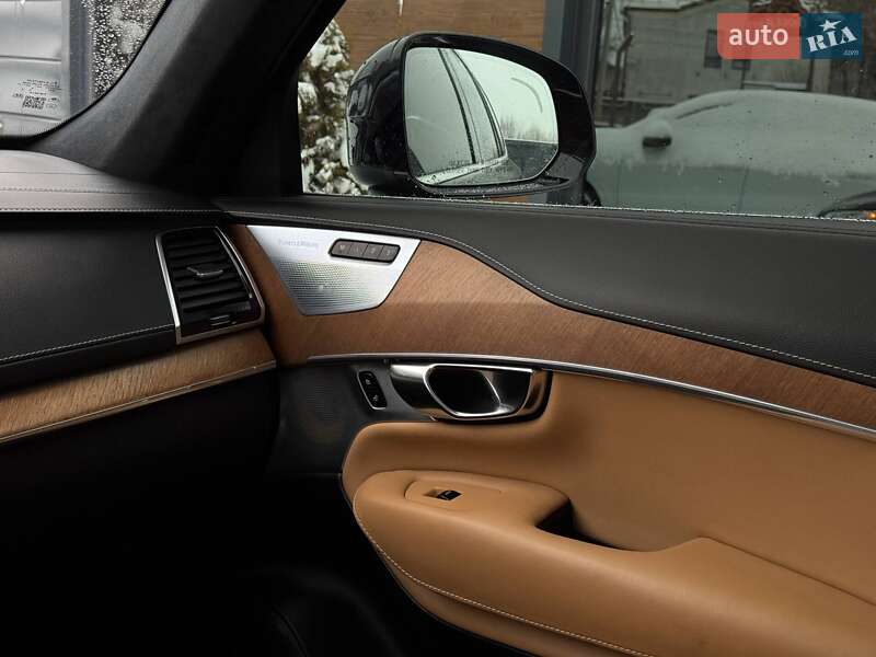 Внедорожник / Кроссовер Volvo XC90 2018 в Ровно