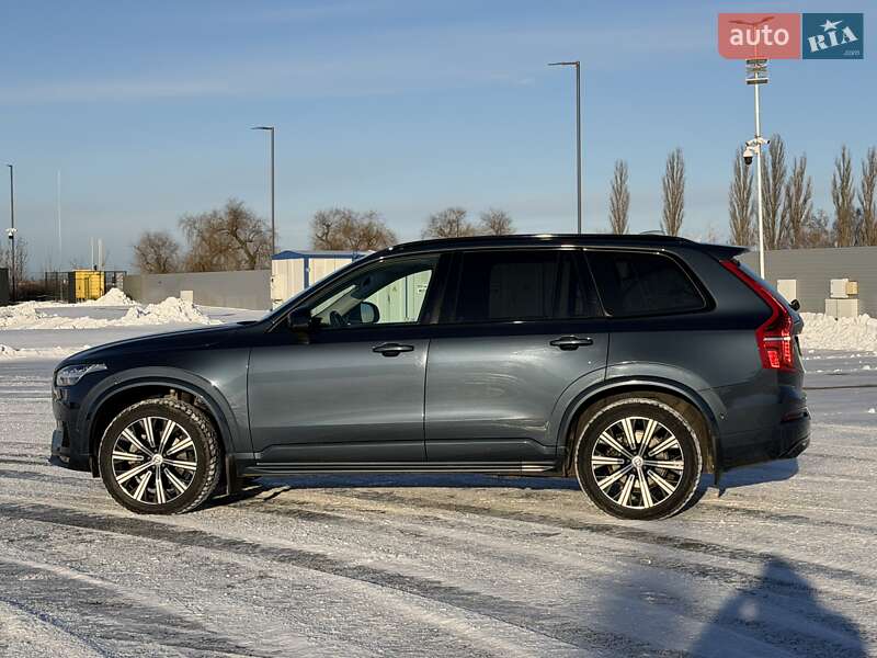Внедорожник / Кроссовер Volvo XC90 2022 в Киеве