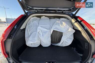 Позашляховик / Кросовер Volvo XC90 2022 в Києві