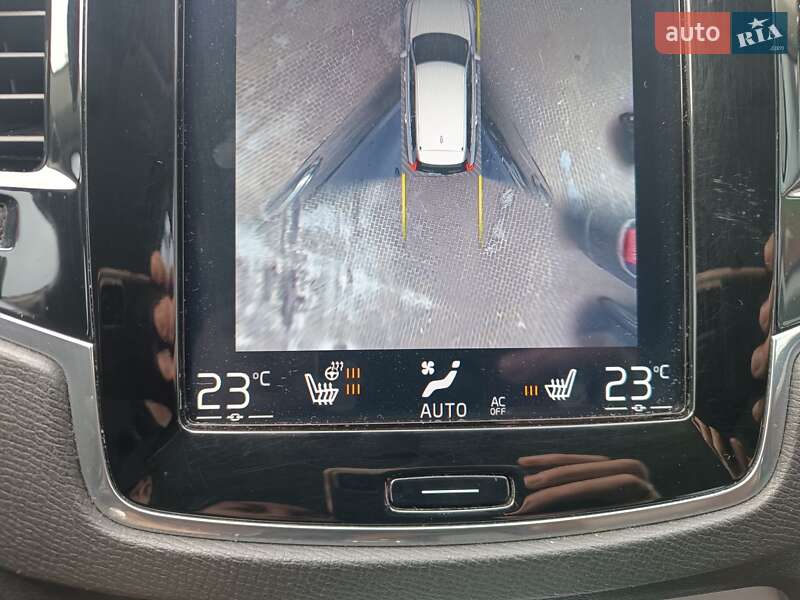 Внедорожник / Кроссовер Volvo XC90 2019 в Полтаве