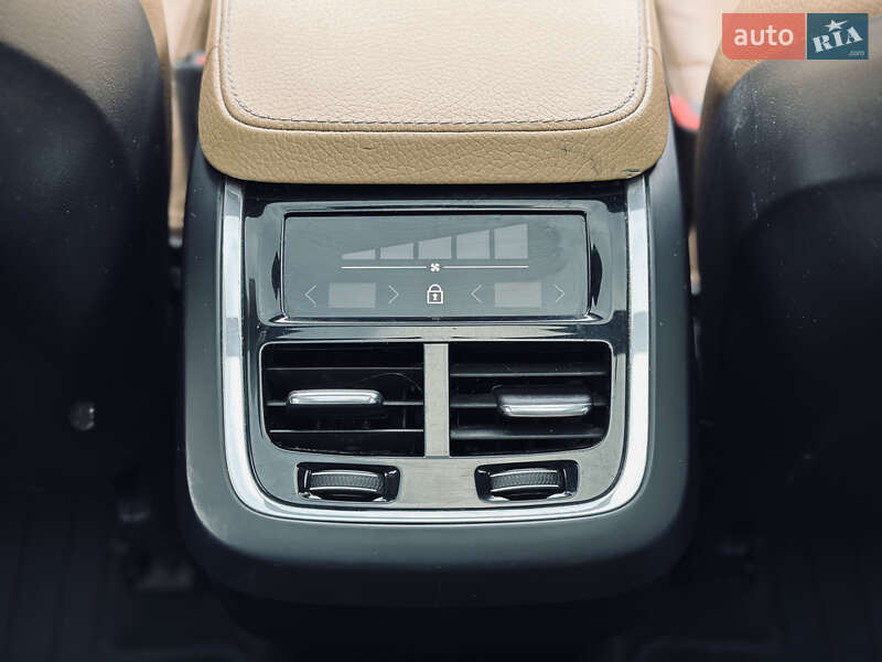 Внедорожник / Кроссовер Volvo XC90 2018 в Кременчуге