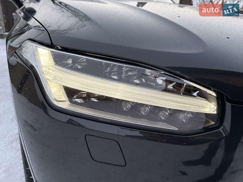 Внедорожник / Кроссовер Volvo XC90 2017 в Ивано-Франковске