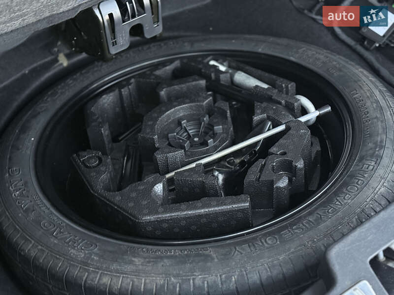 Внедорожник / Кроссовер Volvo XC90 2017 в Староконстантинове