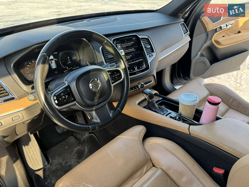 Внедорожник / Кроссовер Volvo XC90 2016 в Киеве фото 6 Внедорожник / Кроссовер Volvo XC90 2016 в Киеве