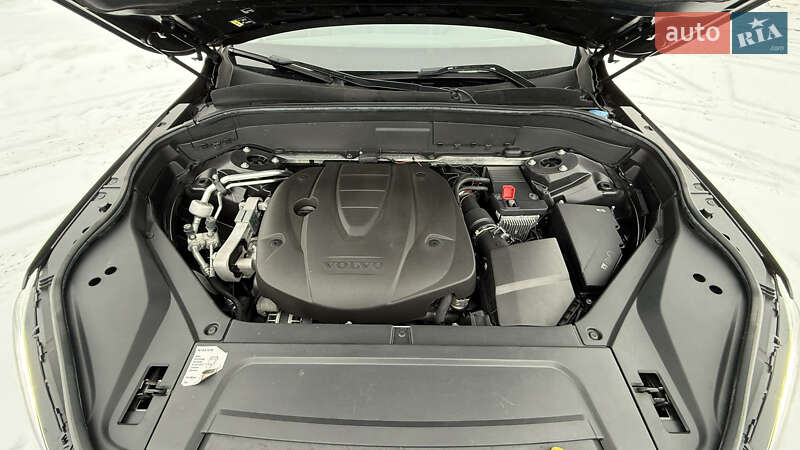 Внедорожник / Кроссовер Volvo XC90 2017 в Луцке