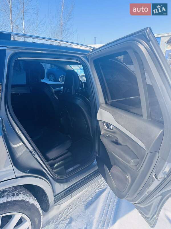 Внедорожник / Кроссовер Volvo XC90 2016 в Харькове