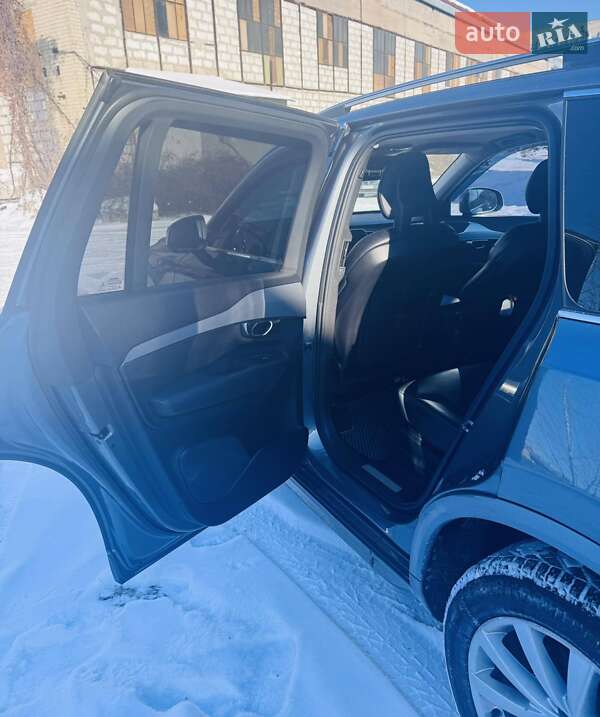 Внедорожник / Кроссовер Volvo XC90 2016 в Харькове