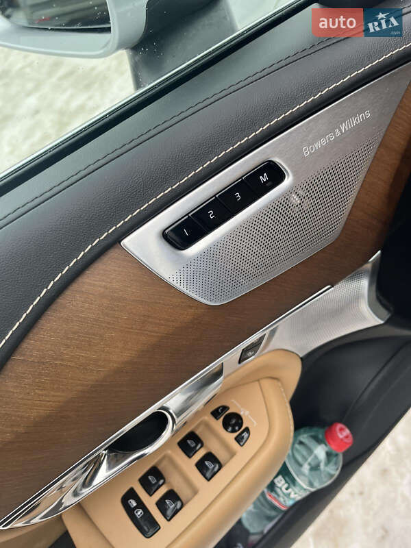 Внедорожник / Кроссовер Volvo XC90 2016 в Шептицькому