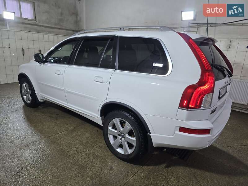 Volvo XC90 2011