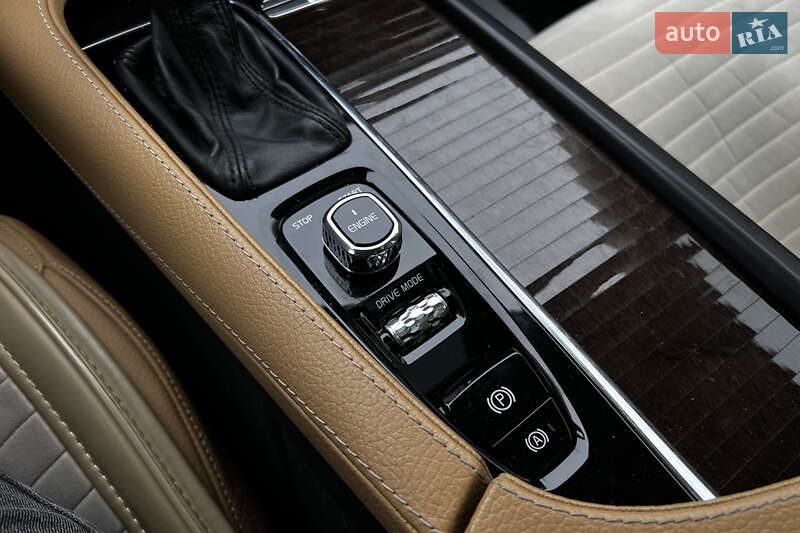 Внедорожник / Кроссовер Volvo XC90 2016 в Львове