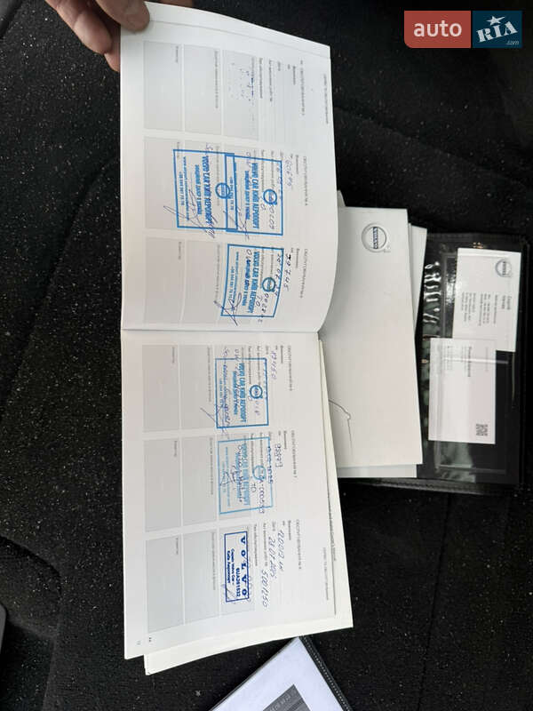 Внедорожник / Кроссовер Volvo XC90 2019 в Киеве