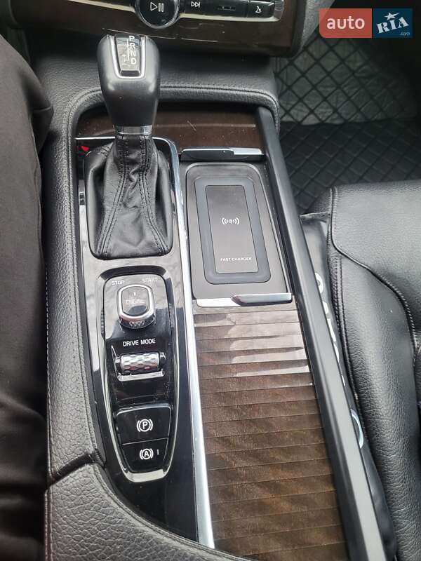 Внедорожник / Кроссовер Volvo XC90 2016 в Ивано-Франковске фото 35 Внедорожник / Кроссовер Volvo XC90 2016 в Ивано-Франковске