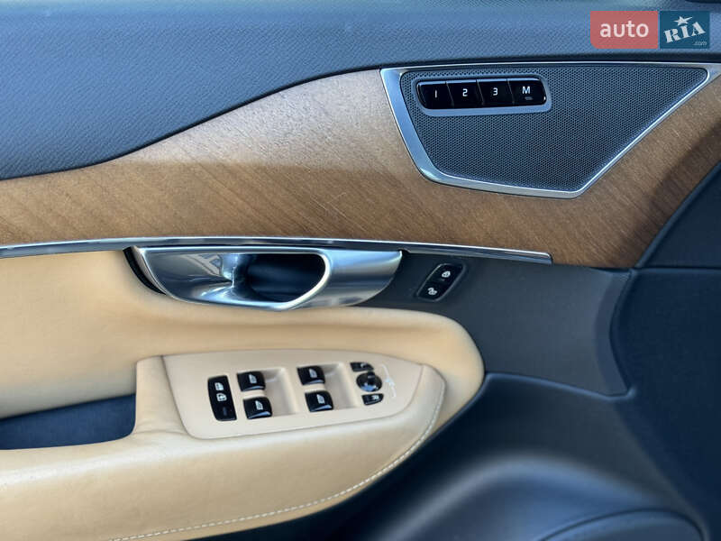 Внедорожник / Кроссовер Volvo XC90 2017 в Сарнах фото 14 Внедорожник / Кроссовер Volvo XC90 2017 в Сарнах