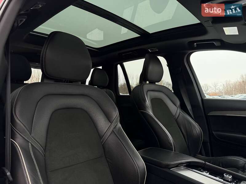 Внедорожник / Кроссовер Volvo XC90 2016 в Ровно