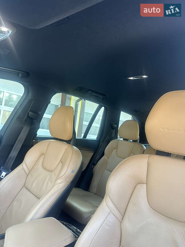 Внедорожник / Кроссовер Volvo XC90 2017 в Одессе фото 13 Внедорожник / Кроссовер Volvo XC90 2017 в Одессе